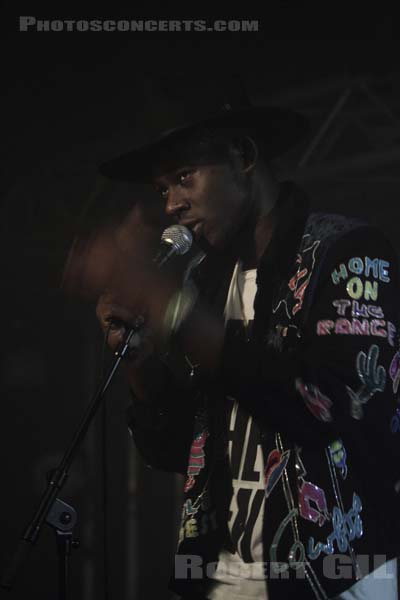 THEOPHILUS LONDON - 2010-11-05 - PARIS - La Boule Noire - 